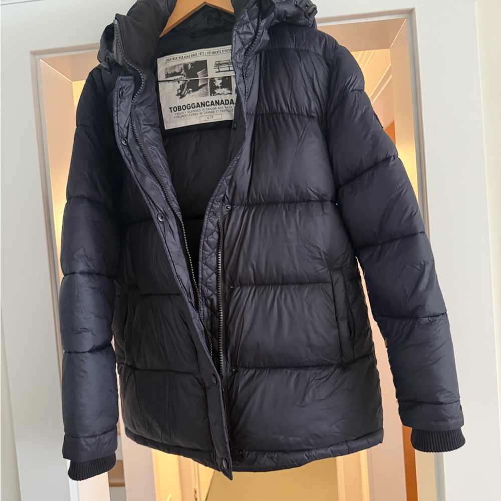 Toboggan Canada Black Puffer Jacket with Hood